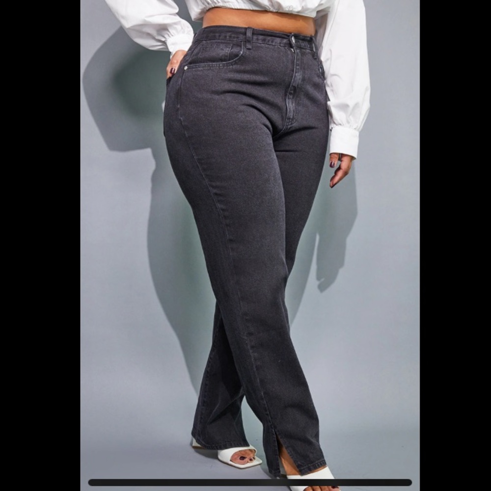 Plus Black Slim Split Hem Jeans size UK 22 / US 18 / EU 50 NWT PYT
